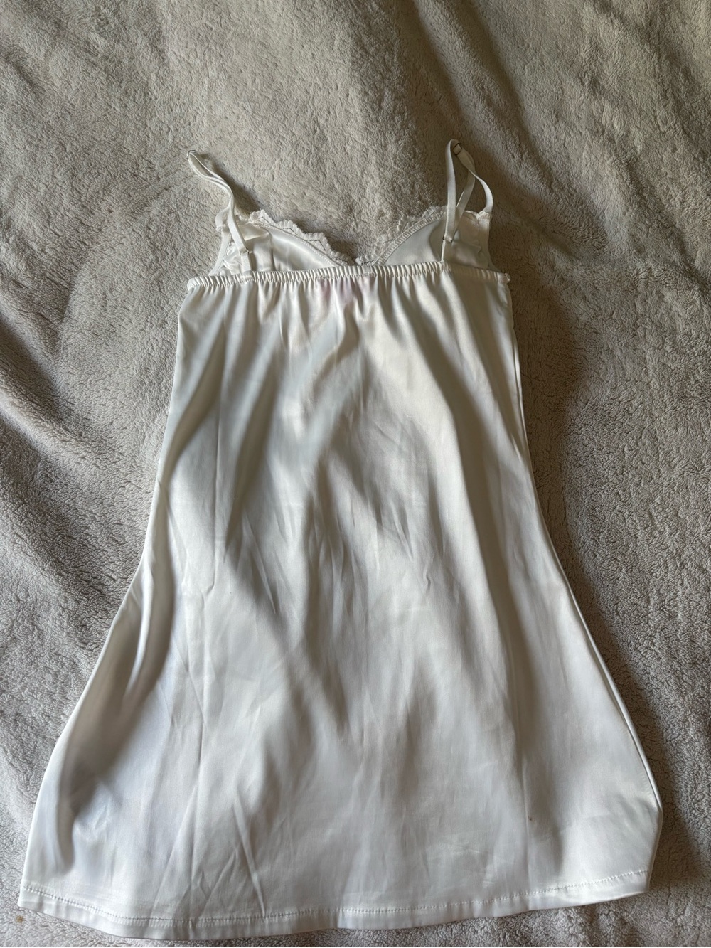 Edikted Rowan Mini Satin Effect Slip Dress - Picture 3 of 5